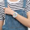 Neon’un Saflığını Swatch ile Keşfedin Neon’un Saflığını Swatch ile Keşfedin